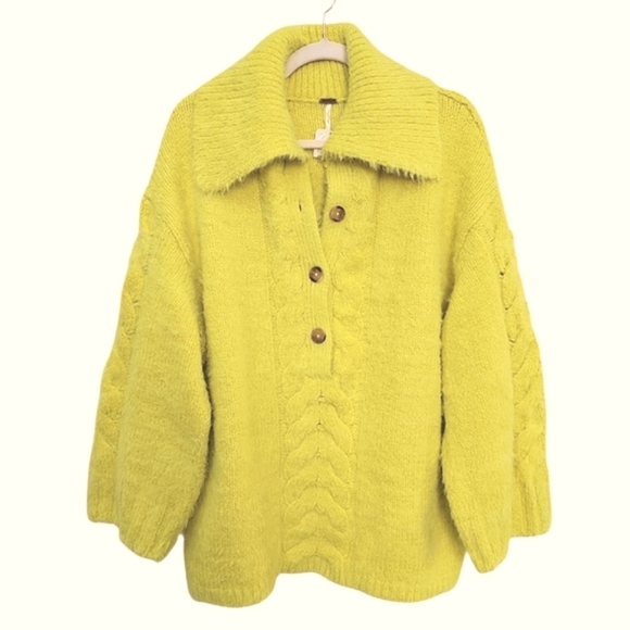 Free People Sweaters - NWT Free People Lemon Tonic Sweater Size S Chunky Fuzzy Knit Oversized